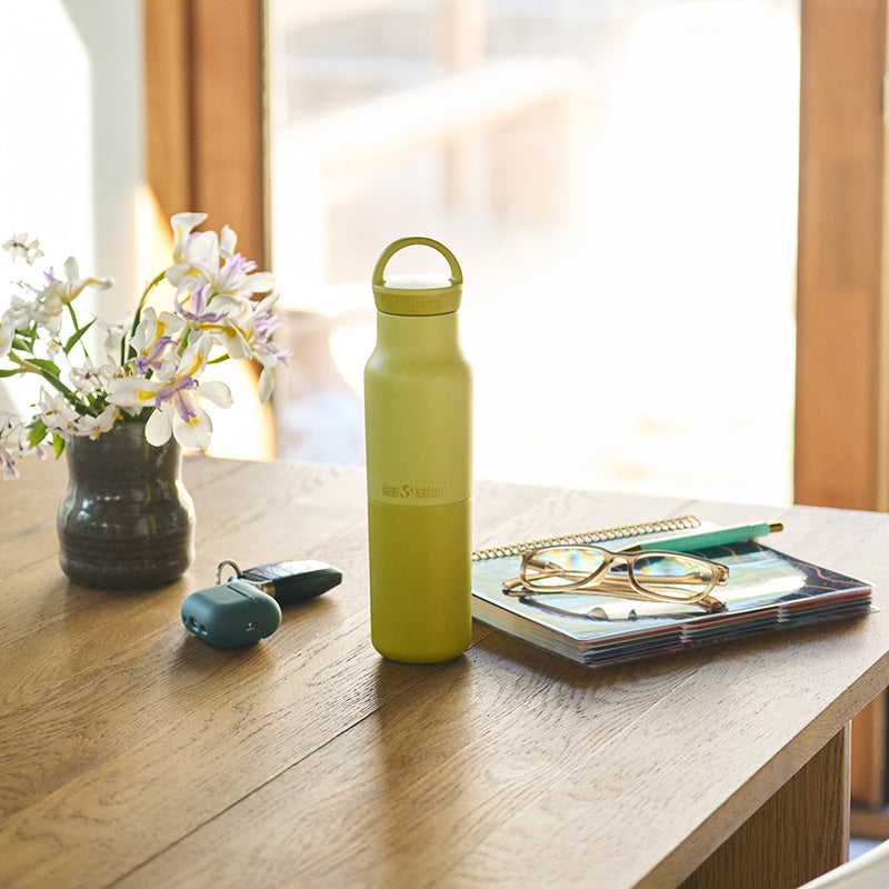 12oz-rise-classic-with-arch-loop-cap-f1 12oz_rise_classic_insulated_acacia_table_square.jpg