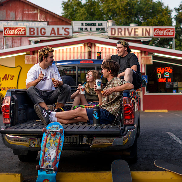 16oz-pint-cup-santa-cruz-w5 16oz_pints_santa_cruz_2_vacationdot_wavedot_skaters_truckbed_square.jpg