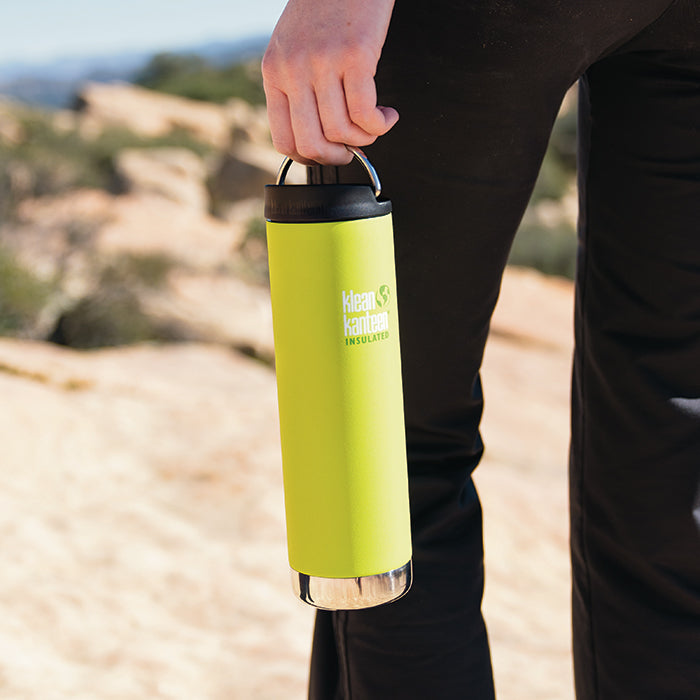 tkwide-cafe-cap-g0 K20TKWPCC-JP-cafecap-loop-hiking_lifestyle.jpg