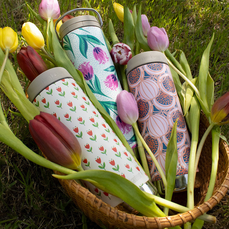 16oz-tkwide-with-cafe-figs-g0 bottles_seasonal_spring_flowers_figs_basket_3_square.jpg
