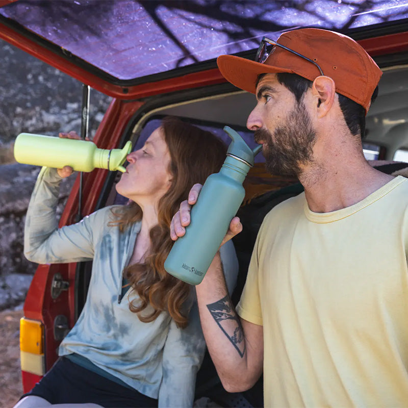 classic-flip-seal-sport-cap-t9 classic_27oz_flip_seal_couple_tailgate_tip-sip_square.jpg