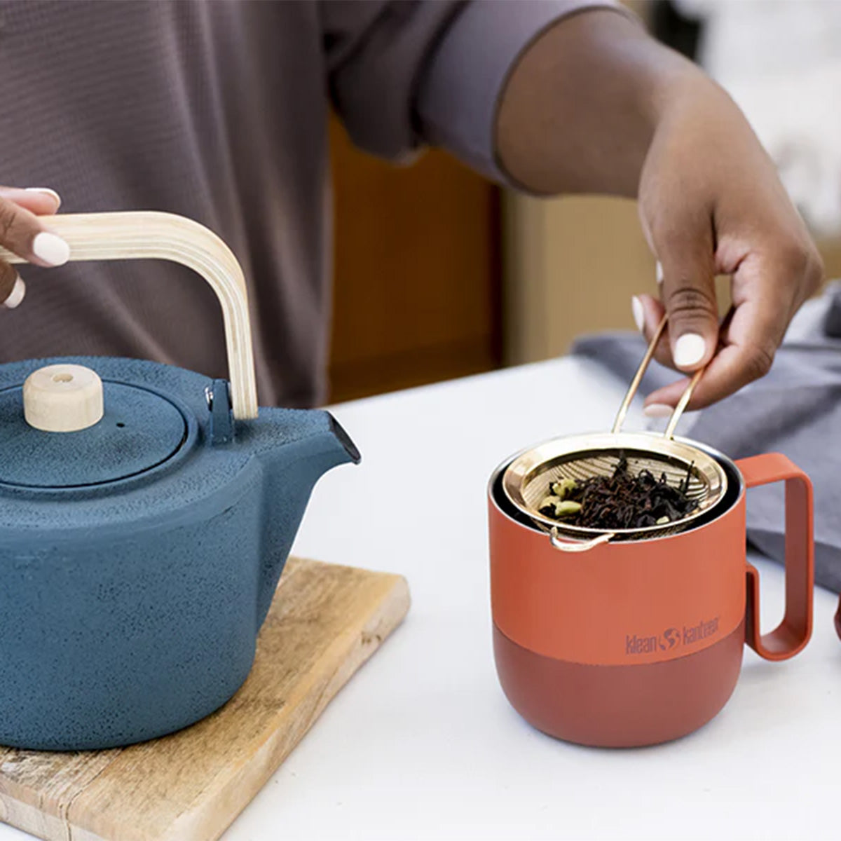 14oz-rise-mug-sale-t2 coffee_tea_seep_rise_mug_square.jpg