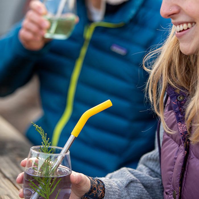 straw-4-pack-p6 recycled_steel_straw_drink_smile_lifestyle.jpg