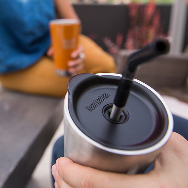tumbler-straw-lid-with-straw-p9 steel_Straw-Shot_lifestyle_59367159-bd87-4b2d-88ba-76af85af65de.jpg