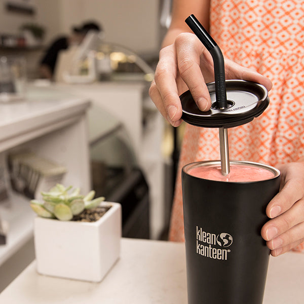 tumbler-straw-lid-with-straw-p9 steel_straw_smoothie-At-Counter-With-Lid_lifestyle_a071dbd2-9fd8-4eea-b04c-2a3732ff8612.jpg