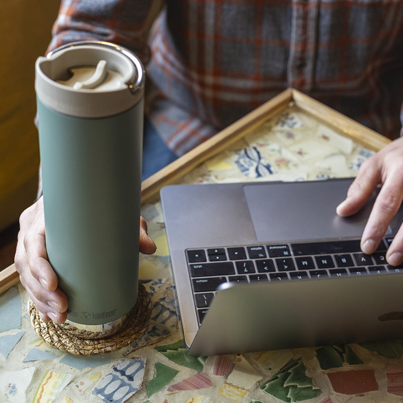 20oz-tkwide-with-cafe-cap-u5 tkwide_20oz_insulated_tumbler_cafe_laptop_closeup_square.jpg