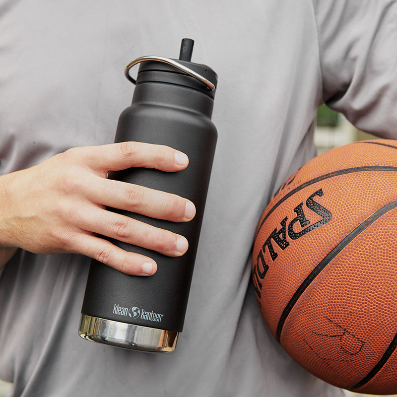 sports-bundle-with-straw-caps-q9 tkwide_32oz_insulated_bottle_twist_closeup_basketball_square.jpg
